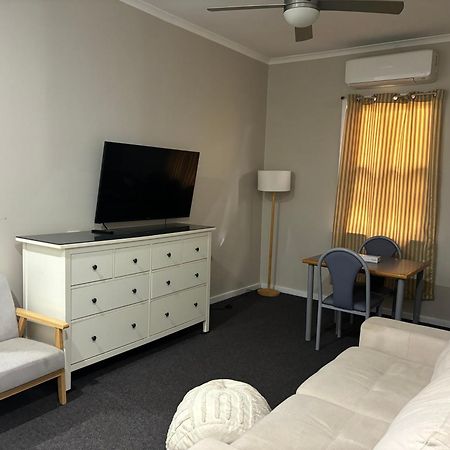 Broken Hill Tourist Lodge Kültér fotó