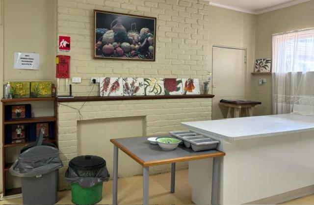 Broken Hill Tourist Lodge Kültér fotó